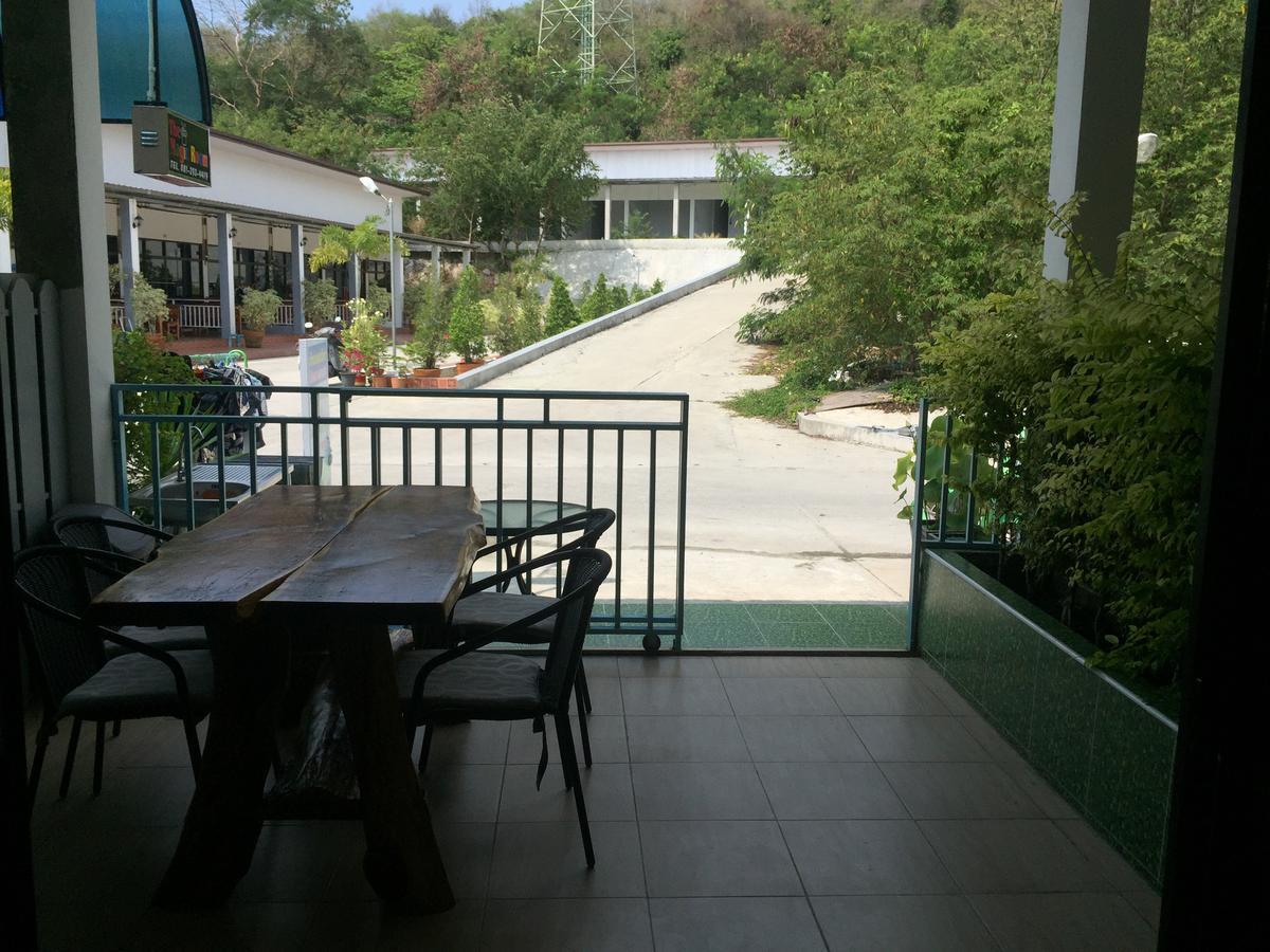Baan AomSub Hotel Koh Samet Bagian luar foto